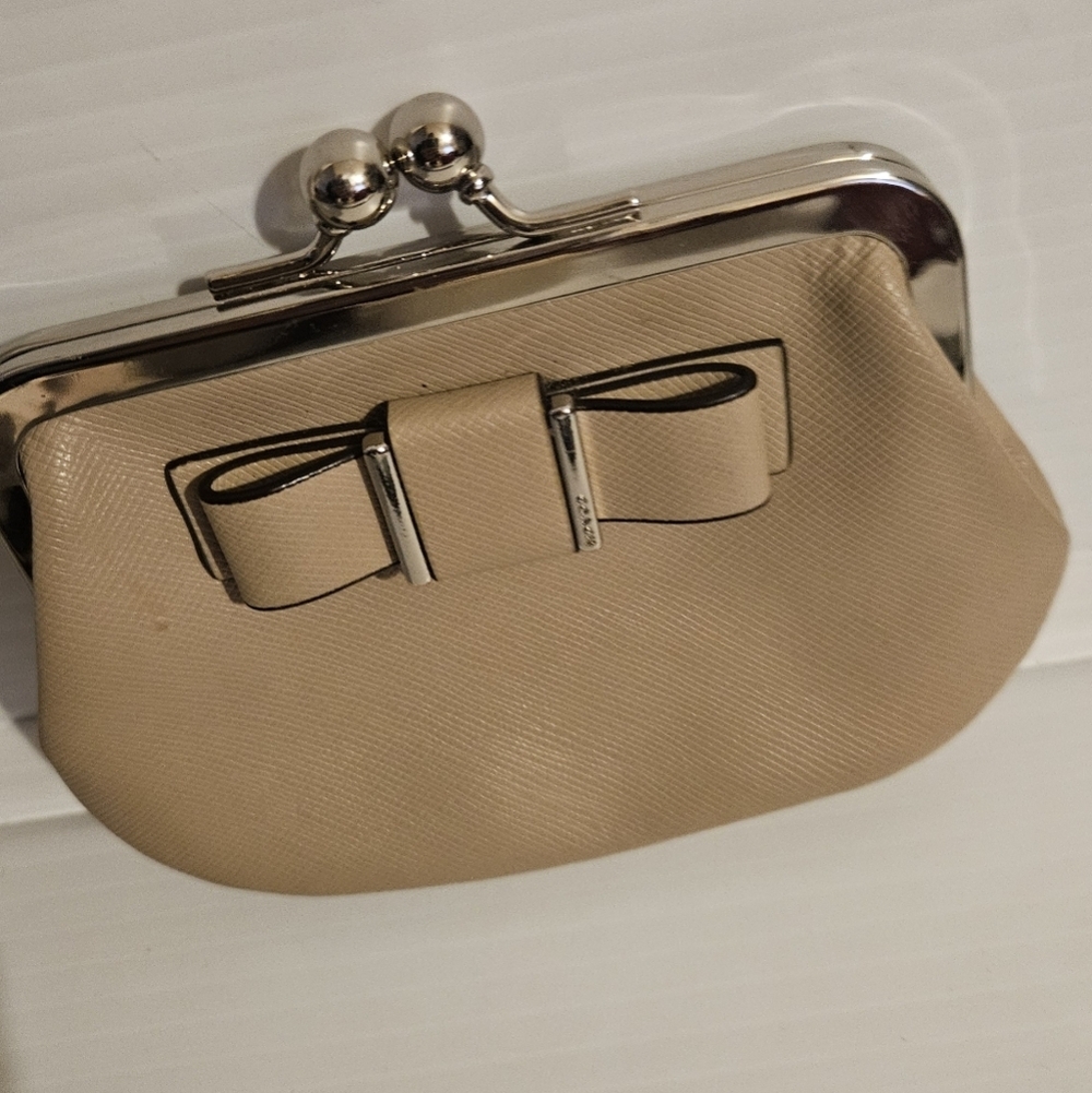 Coach Beige Saffiano Leather Darcy Bow Framed Coin Purse - Picture 4 of 7